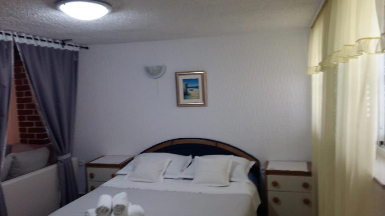Apartmani Gojevic ヴォディツェ エクステリア 写真