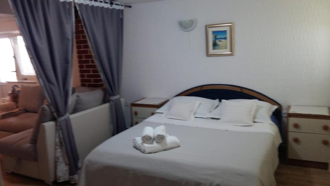 Apartmani Gojevic ヴォディツェ エクステリア 写真